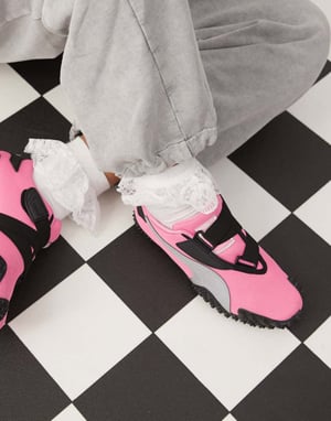 Puma Mostro tränare i rosa