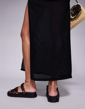 Simmi London Adelle snörade platta sandaler i leopard