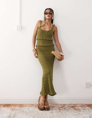 Miss Selfridge volang virkat maxikjol i khaki