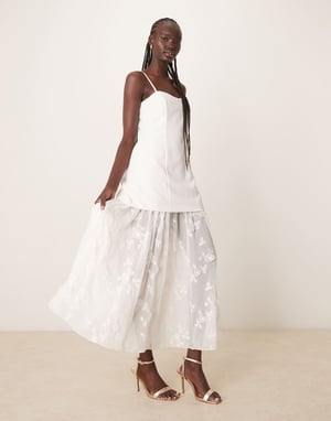 Abercrombie & Fitch brudskjol i genomskinligt tyg med applikationer av spets, maxi-klänning i off white