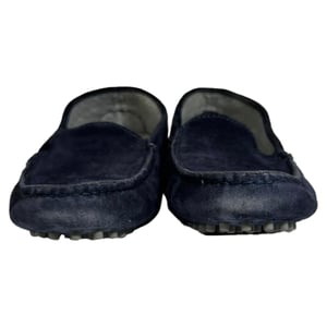 Manolo Blahnik Loafers i marinblå mocka