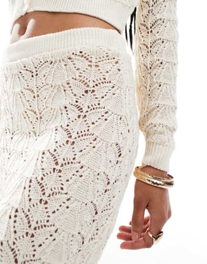 Miss Selfridge virkad flippkjol co ord i krämfärg