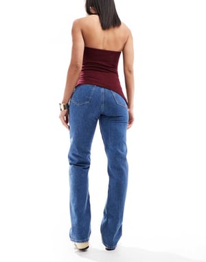 Calvin Klein Jeans hög midja raka jeans i mellanblå tvätt