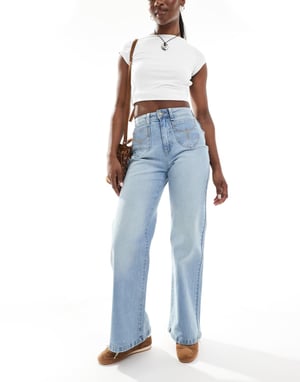 Cotton On stretch vida jeans i solblekt blå