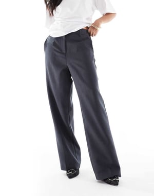 Vero Moda Petite skräddarsydd herringbone vida ben co-ord byxor i mörkgrå melange