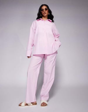 Kaiia exklusiv bomullsblandning oversized knäppbar poplin-skjorta koord i rosa rand