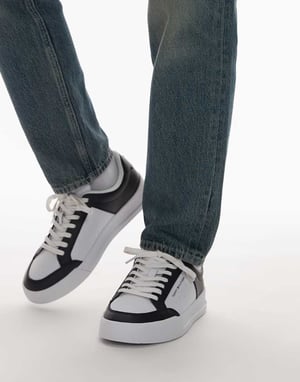 Tommy Hilfiger court trainers in white and navy