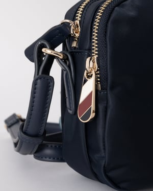 Crossover Bag in Navy