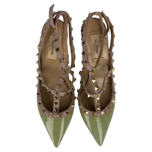 Valentino Rockstud Enkelsandaal met Bandje in Groene Patenten Leer