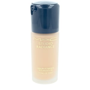Studio Radiance Serum Aangedreven Foundation #nc20 30 ml