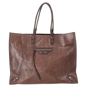 Balenciaga Castagna Papier A4 tygväska i brunt kalvskinn