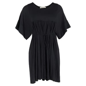 Stella McCartney mini-jurk met strikceintuur in de taille van zwart katoen