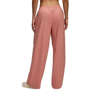 Under Armour Dames/Dames Geweven Open Hem Joggers (Roze)