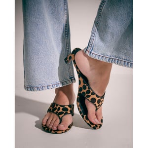 River Island Womens Sandals Brown Leopard Print Toe Thong Mule