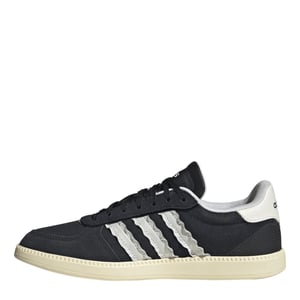 Women's adidas Breaknet Slk in Blk/Wht/Vanilla
