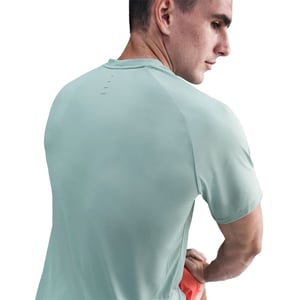 Men's Nike Stride Crew Neck Short Sleeve Jersey Competition T-Shirt in Cannon