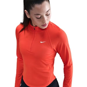 Women's Nike W Nk Tempo Nvlt in Picante Red/Ref