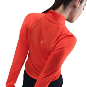Women's Nike W Nk Tempo Nvlt in Picante Red/Ref