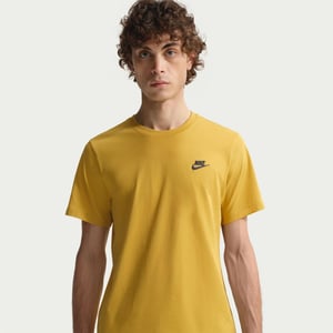 Men's Air Jordan Woven Tracksuit Shorts in Saffron Quartz