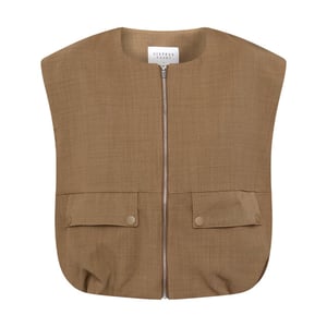 Sisters Point Vest 19298 garwin-ve3