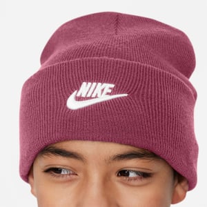 Accessories Nike NSW Peak Beanie in Sweet Beet