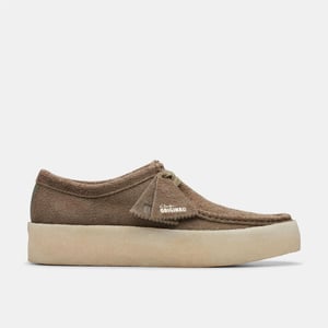 Men's Clarks Wallabee Cup Moc Toe Lace Up Moccasins in Pale Khaki