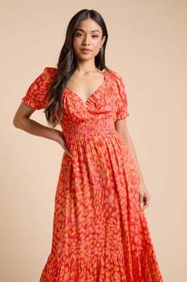 Petite Animal Shirred Waist Tiered Hem Midi Dress