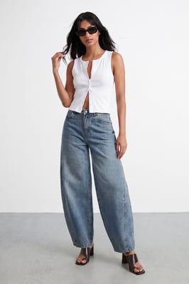 Mid Wash Barrel Jean