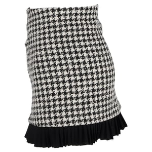 Sandro Paris minirok met pied-de-poulepatroon in zwarte wollen tweed