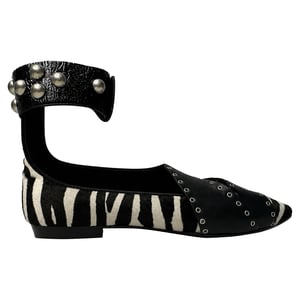 Isabel Marant Zebra Tryck Linzy Öljett Spetsiga Tå Lågskor i Djurtryckt Kalvskinn