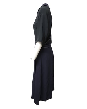Marni jurk met contrasterende stiksels en panelen in veelkleurige viscose.