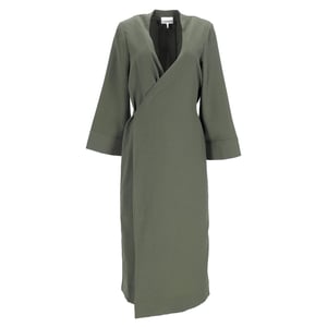 Ganni – Crepe Midi Wrap Dress – Armégrön polyesterklänning