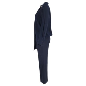 Chloé blouse en broek met strik bij de hals in marineblauwe viscose.