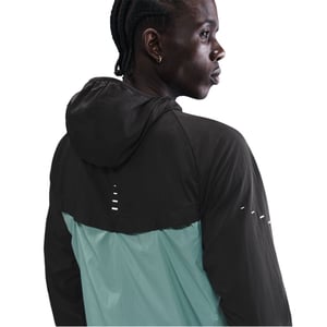 Men's Nike Stride Jacket in Cannon/Black