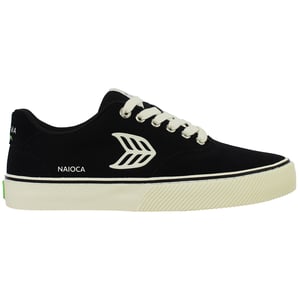 Cariuma Naioca Pro Unisex Black Plimsolls