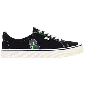 Cariuma OCA Low Razer Unisex Black Plimsolls