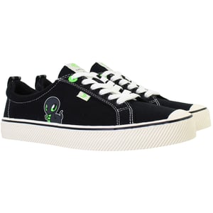 Cariuma OCA Low Razer Unisex Black Plimsolls