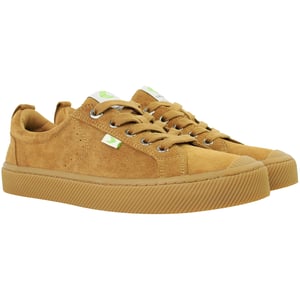 Cariuma OCA Low Unisex Camel Plimsolls