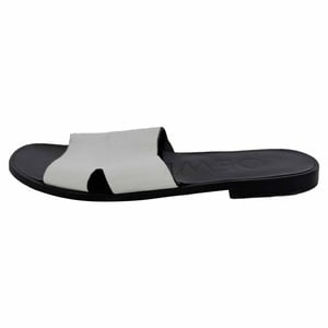 Loewe Logo Slides Flats in White Leather