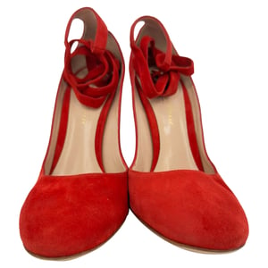 Gianvito Rossi Round-Toe Strappy Pumps in Red Suede