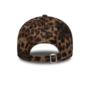 New Era female cosy leopard 9forty pet -