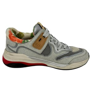 Gucci Ultrapace Low Top Sneakers in Silver Glitter
