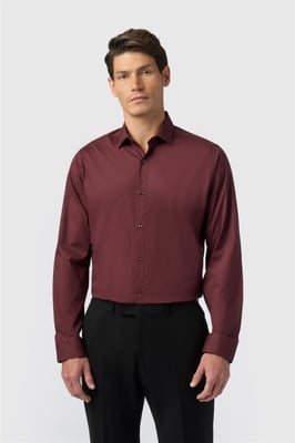 Long Sleeve Cutaway Collar Tailored Formal Shirt in Wine