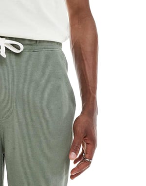 ASOS DESIGN överdimensionerad våfflat texturerad shorts i grön