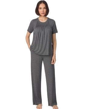 Short sleeve top and pant pyjama sleep set with pleats in grey