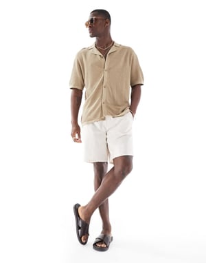 Jack & Jones oversized knäppt stickad polo i beige