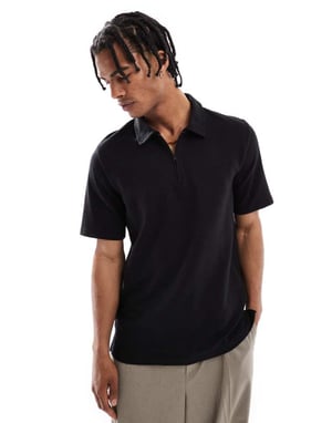 Jack & Jones texturerad zip polo i svart