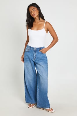 Petite Mid Waist Loose Fit Wide Leg Jean
