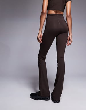 4505 Tall Icon soft touch high waist slim kick yoga legging in chocolate