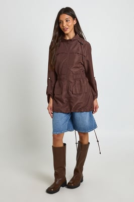 Hooded Mac